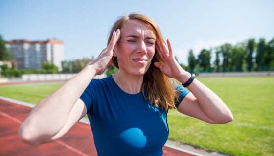 Zawroty głowy na treningu – odwodnienie, przemęczenie czy problem z sercem?