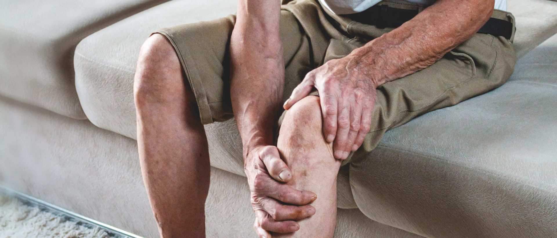 Obrzęki nóg u seniora – przyczyny i diagnostyka