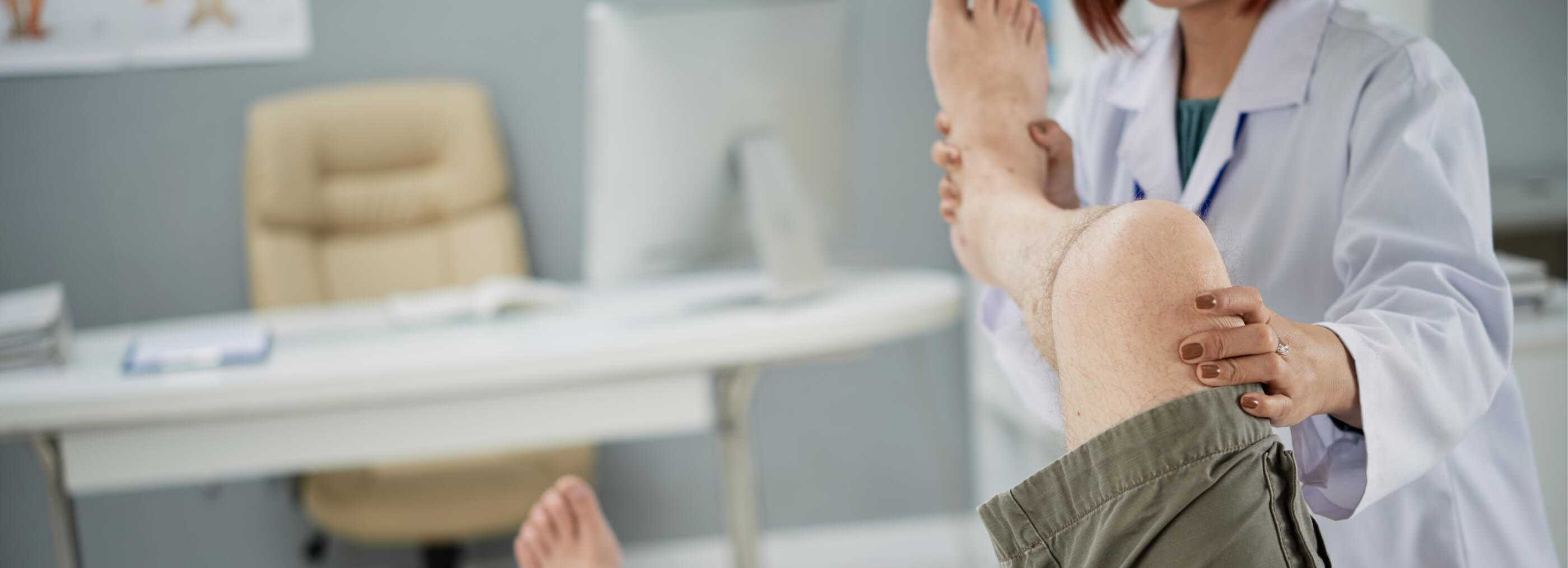 Rekonstrukcja więzadła krzyżowego i skokowego - Warszawa i Płock | OpenMed Centrum Medyczne